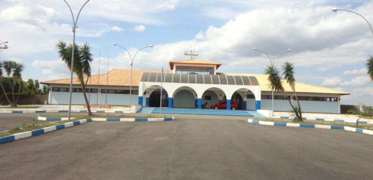 Coronel Horácio de Mattos Airport