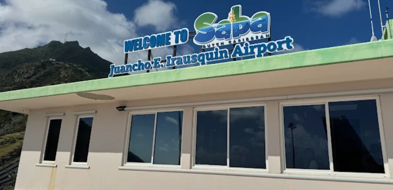Juancho E. Irausquin Airport